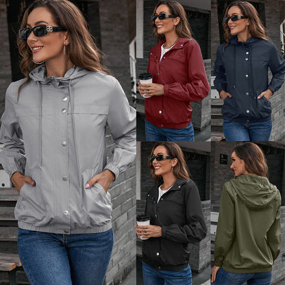 Women's Regular Fit Outdoor Hoodied Jacket