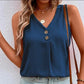 🌷V-neck studded button-down sleeveless shirt